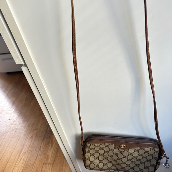 Gucci Brown & Beige Coated Canvas Crossbody Bag w/ Zip Top